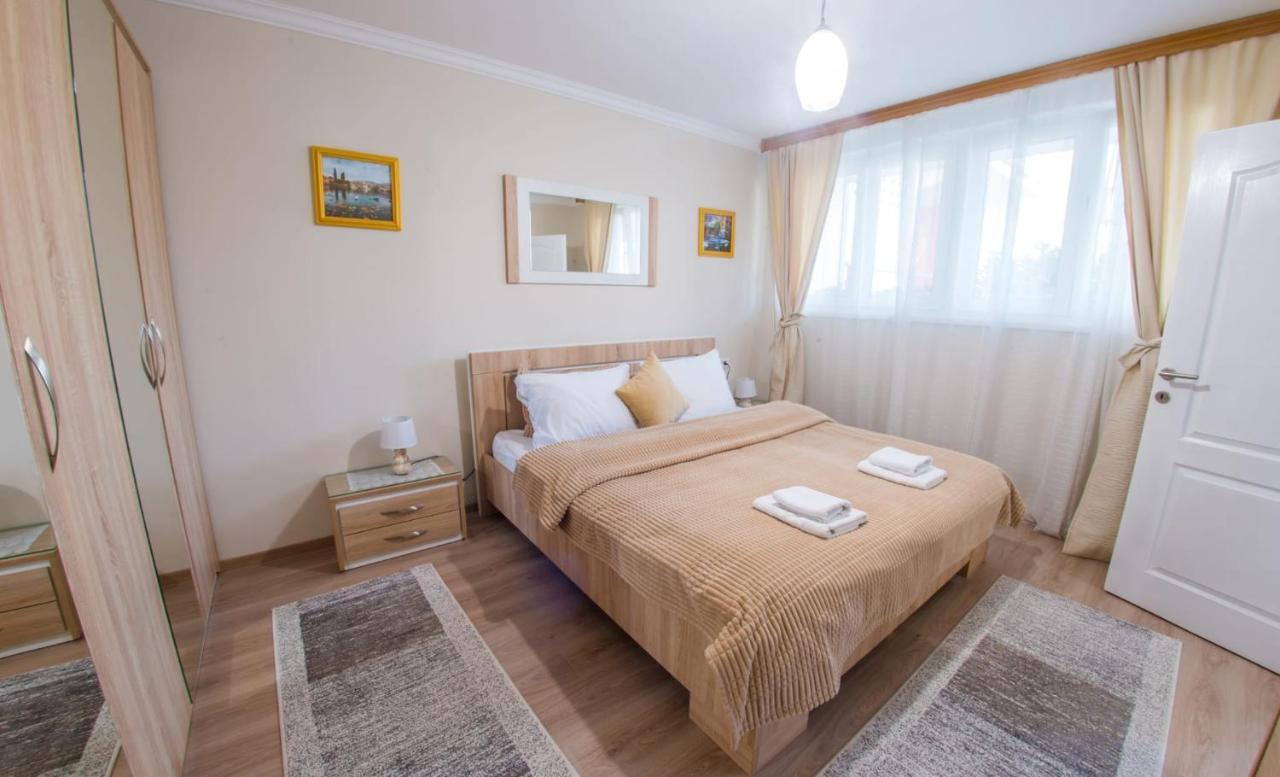 Casa-Naro Apartment Mostar Bagian luar foto